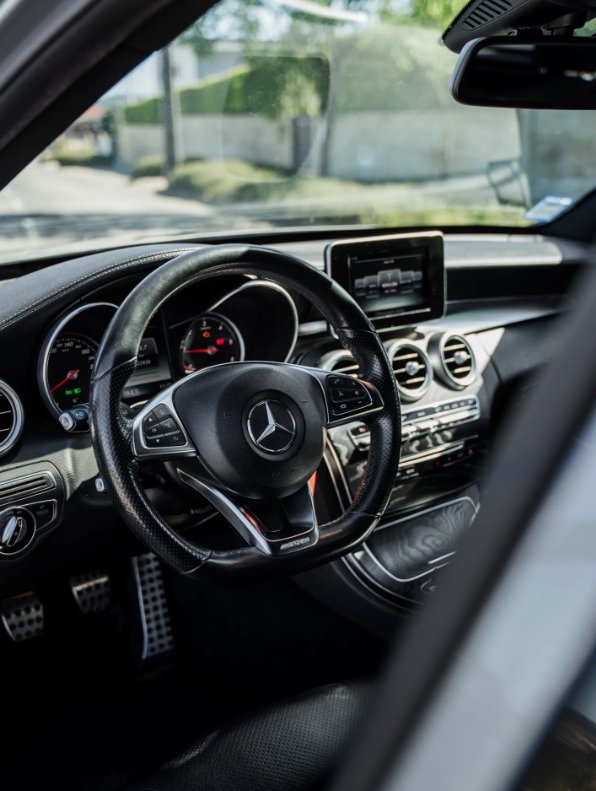 Fotografia 3 do Mercedes-Benz C 200 D Station AMG Line