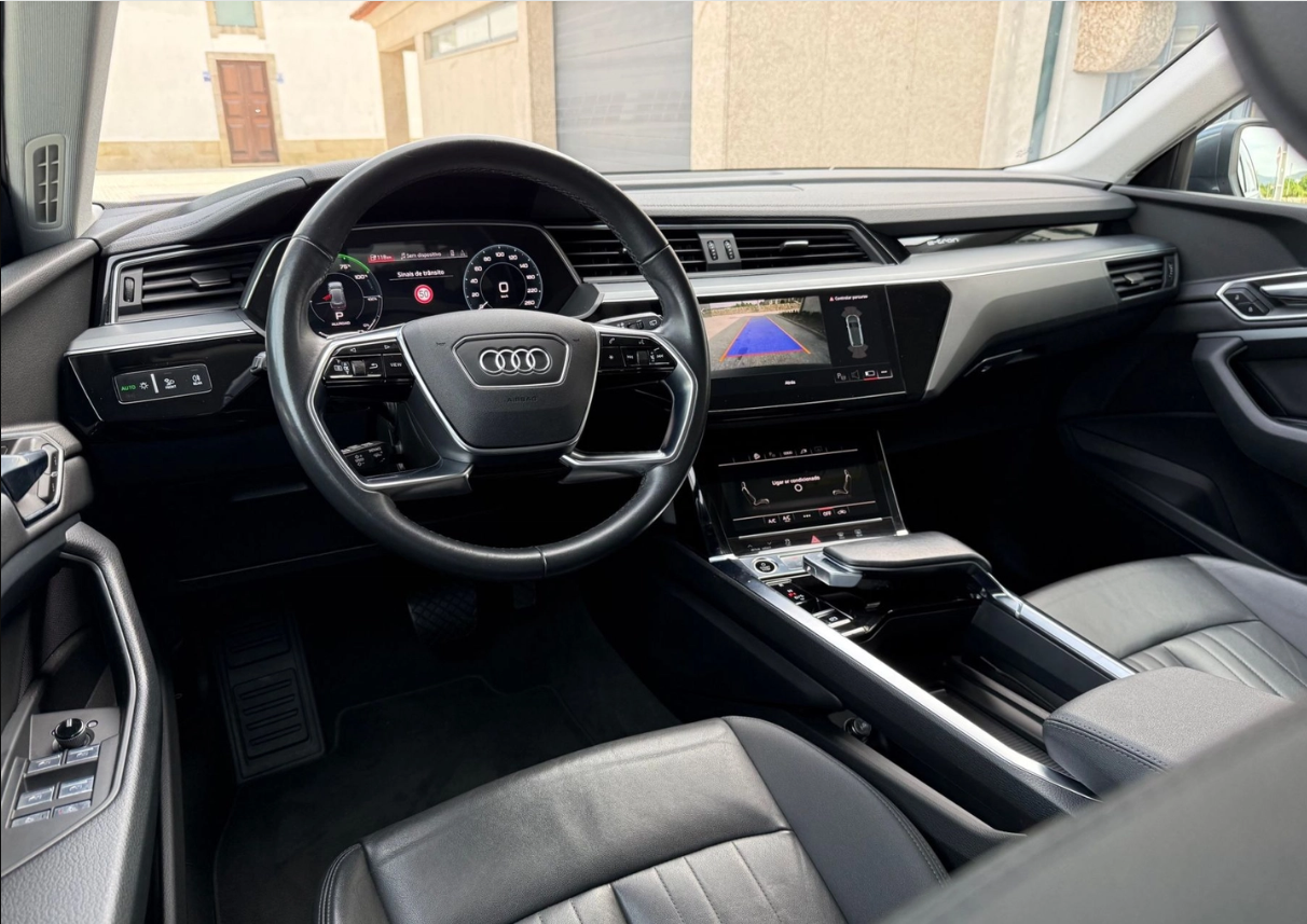 Fotografia 5 do Audi E-tron 55